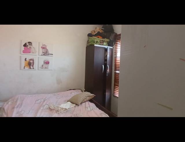 4 BEDROOM TOWNHOUSE FOR SALE IN MONDEOR